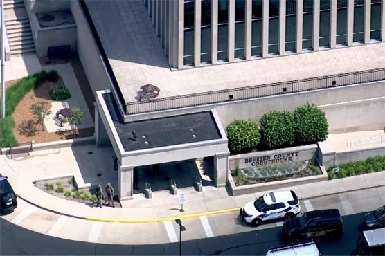 Two bailiffs, suspect dead in Michigan courthouse shooting: sheriff