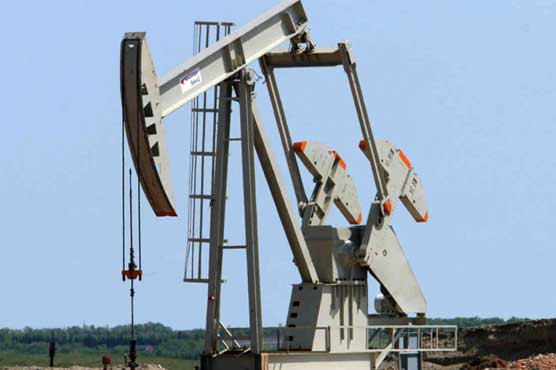 Oil prices down on resurgent supply glut worries
