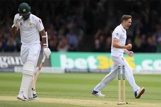 Pakistan 339 all out against England