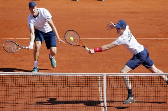 Britain, Argentina, France edge closer to Davis Cup semi-finals 