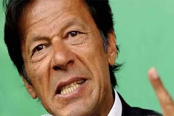 Pakistanis will distribute sweets if army takes over, claims Imran