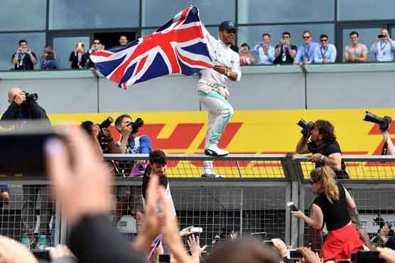 Hamilton sweats over record fifth Hungary victory