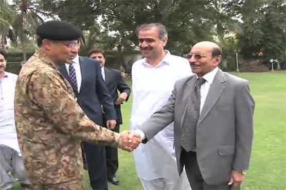 Rangers' authorities: Sindh CM meets Karachi Corps Commander