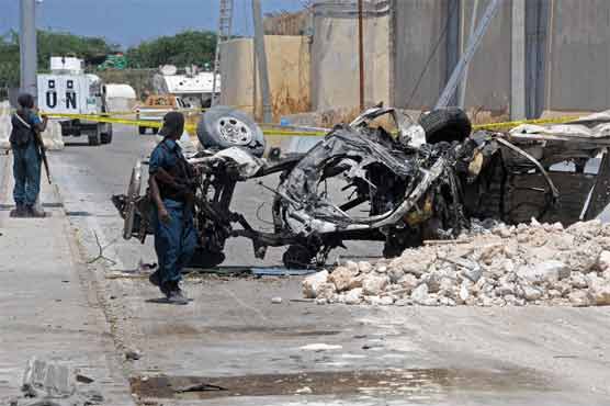 Twin suicide bombs kill 13 near Mogadishu airport