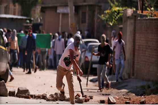 Occupied Kashmir: 35 more protestors injured by Indian oppression