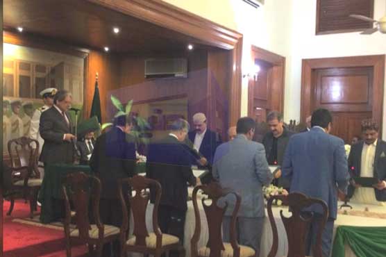 9 ministers take oath as members of Sindh cabinet