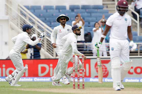 West Indies 88/4 against India on opening day of second test