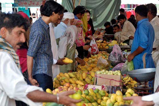 Locals irked by high prices in Ramazan bazaars