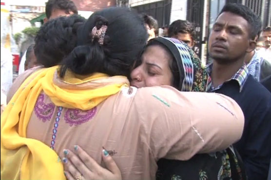 Relatives protest as woman, newborn die in Lahore's Lady Aitcheson Hospital