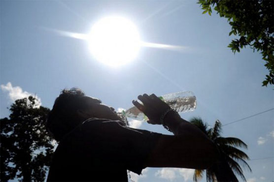 Blistering heat wave persists all over country