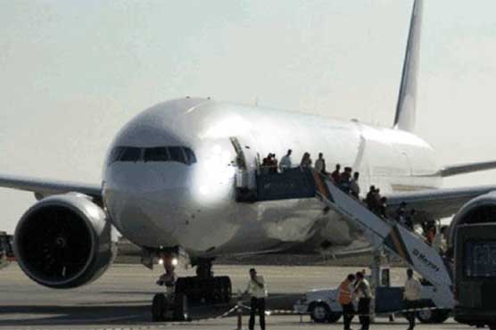 Lahore-bound flight hit by bird narrowly escapes accident