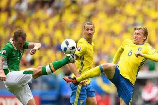 Football: Sweden fightback holds Ireland after Hoolahan beauty