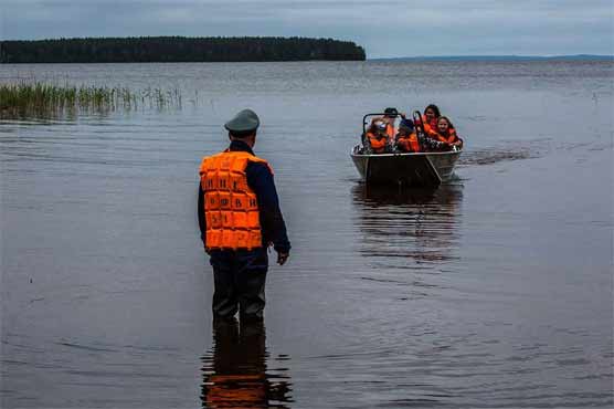 14 children drown in Russia lake tragedy