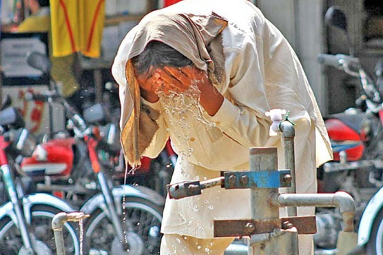 Stifling heat reigns across country