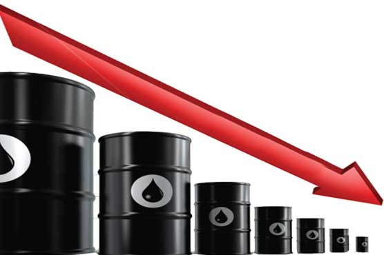 Falling crude prices save Pakistan $4 billion in 11 months 