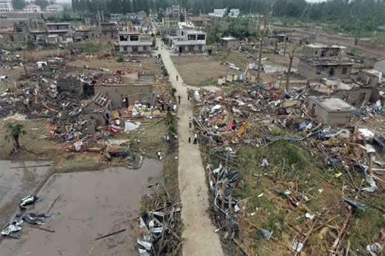 Scenes of carnage as China tornado toll hits 98