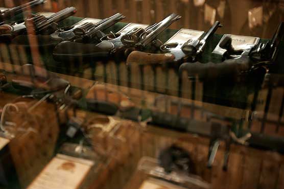 Sale of fake arms licenses booms in Karachi 