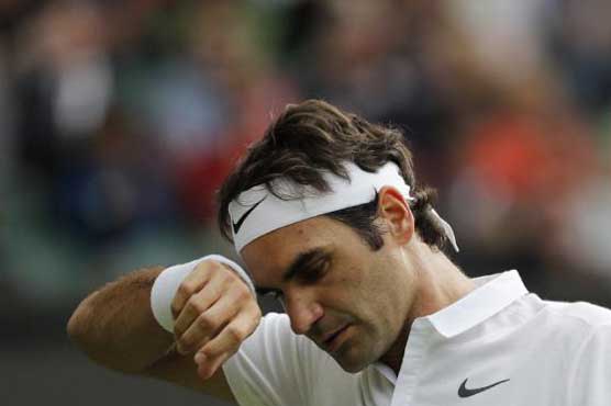 Federer fan of Willis Wimbledon fairytale