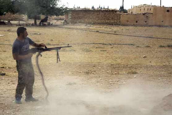 US-backed Syria rebels move on IS link to Iraq