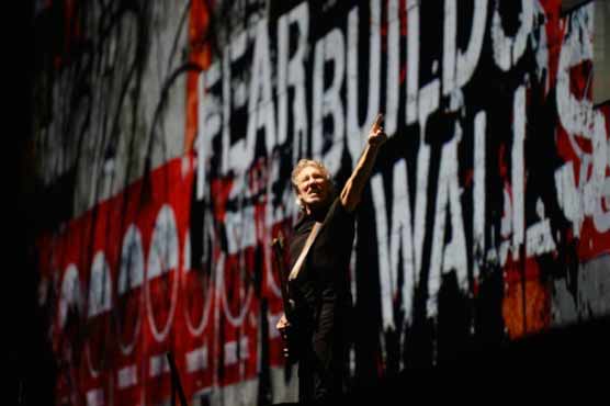 Montreal opera to stage Pink Floyd's 'The Wall'