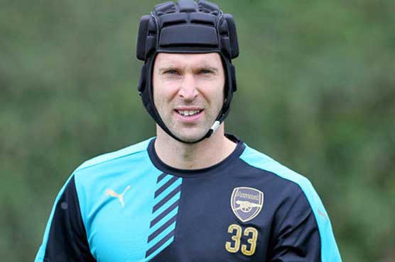 Arsenal title hopes hit as Cech faces lengthy absence