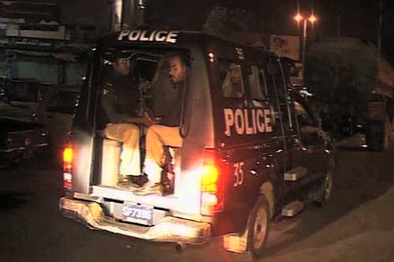Karachi: 2 suspects arrested as police raid drug den