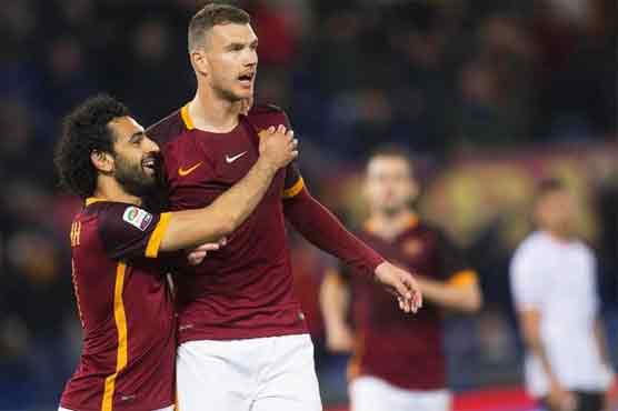 Football: Seven in a row as Roma rout Fiorentina