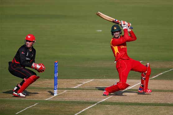 Sibanda powers Zimbabwe to opening win