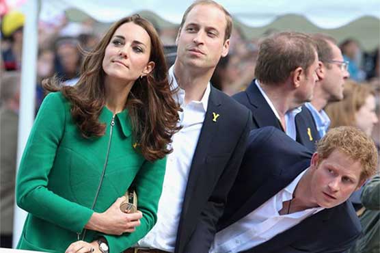 No room at the inn, French hotel tells British royals