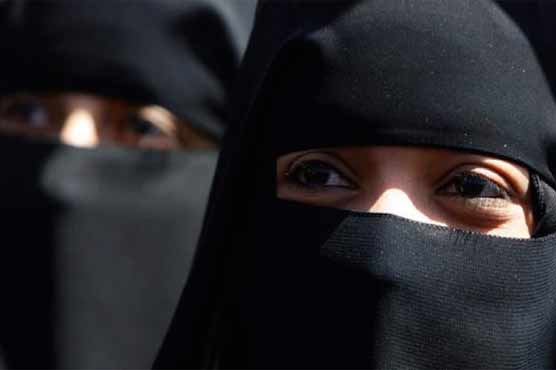Egyptian parliament drafts law to ban niqab