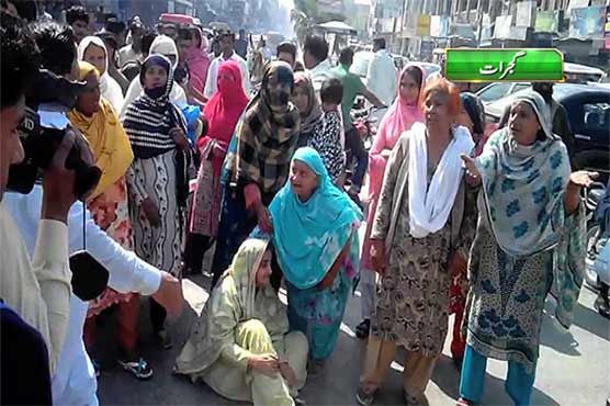 Wife sets fire and burns her husband to death