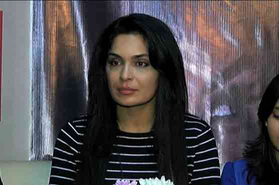 Meera desires PM Nawaz to watch her film alongwith MNAs