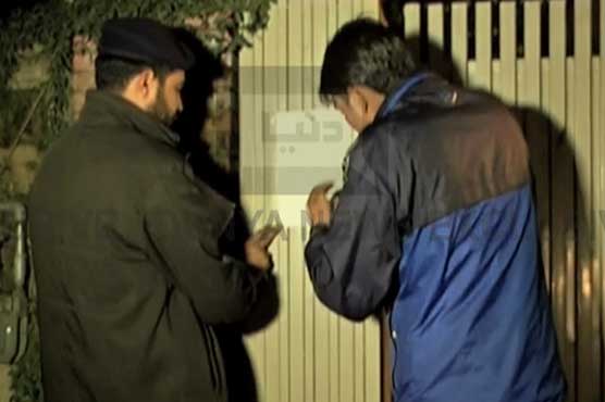 Islamabad: Operation against illegal foreigners, F-7 entrance blocked 