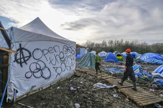 Syrians dream of Europe 'miracle' despite slammed doors