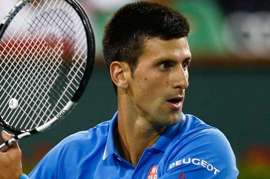 Djokovic advances at Indian Wells