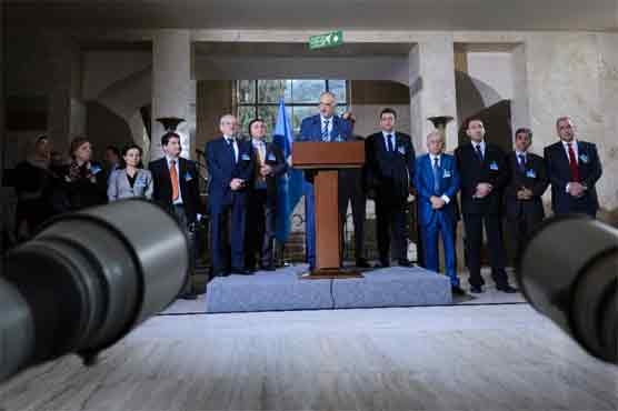 Syria regime digs in on Assad as Hezbollah vows to fight on