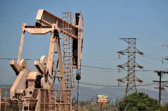 Oil dips as market reacts calmly to Brussels attacks