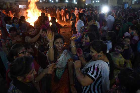 Colours all around as Pakistan's Hindu community celebrates Holi
