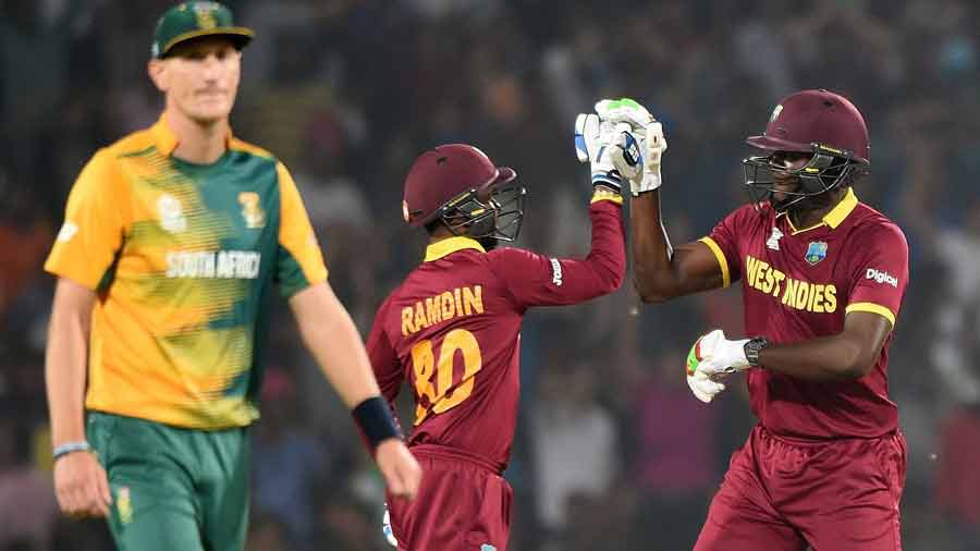 WI beat SA, enters semi-finals
