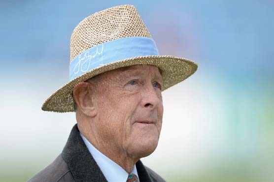 Boycott bids for Yorkshire board return