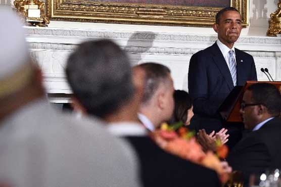 Obama urges Americans not to stigmatize Muslims