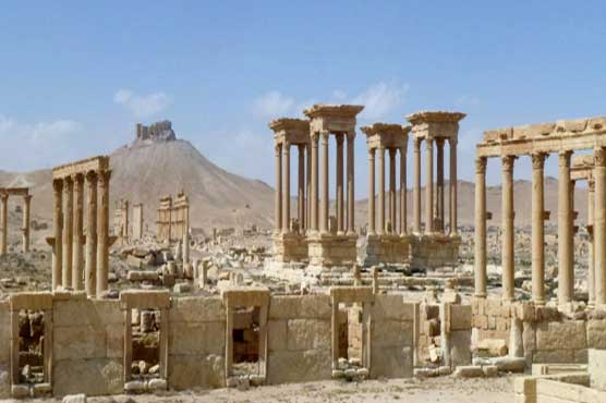 Experts rush to ancient Palmyra after regime ousts IS
