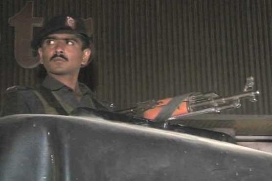 Karachi: Police apprehend two suspects during raids