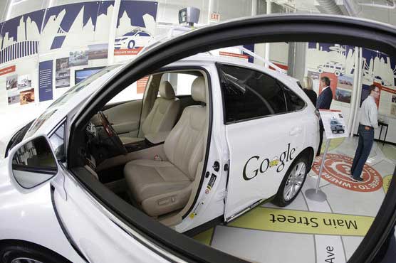 Self-driving cars in a fast lane: Fiat Chrysler chief