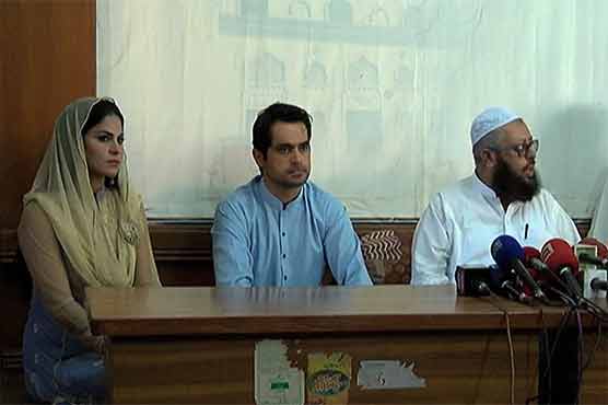 Was 'spoiled' until God guided me, will serve religion now: Veena Malik