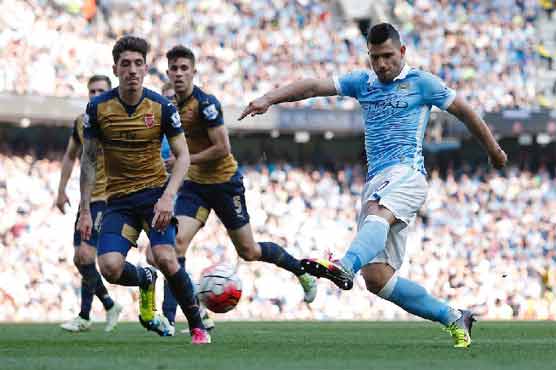 Football: City hand Champions League initiative to United as Spurs stumble