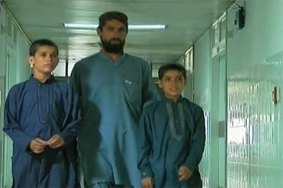 Solar kids gain worldwide fame, start walking after sunset