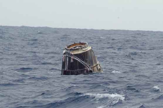 SpaceX's Dragon cargo ship splashes down in Pacific