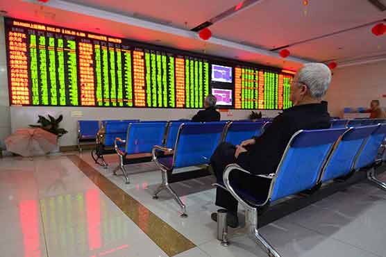 Asia stocks down, oil pulls back after rally