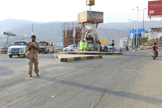 Qaeda suicide bombers kill 13 troops near Yemen's Mukalla